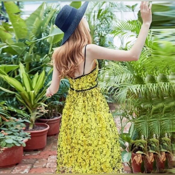 NWT Romeo & Juliet Couture Floral Lace Midi SWEETHEART Dress, Medium FIT & FLARE - Picture 2 of 12